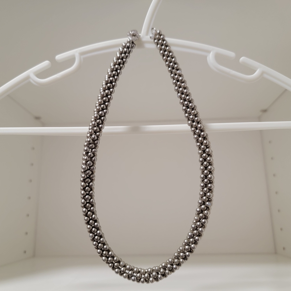 Vintage Elegant Beaded Necklace Gray Pearl Beads 18 inches